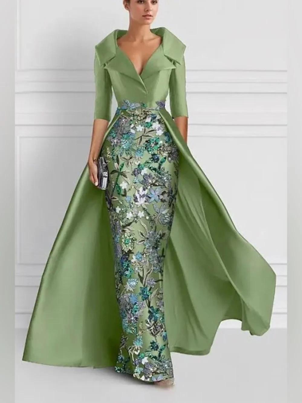 NWT Lanting Clover A Line Sheath Floor Length Beaded & Embroidered Formal Gown - Picture 1 of 9